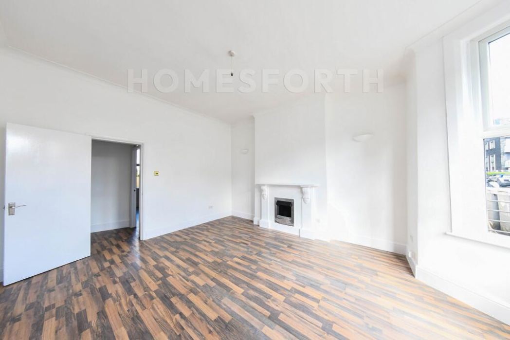 Property image 4 of 13
