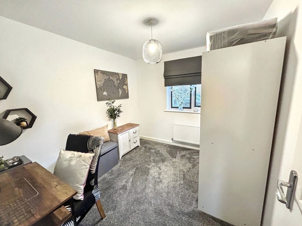 Property image 10 of 18
