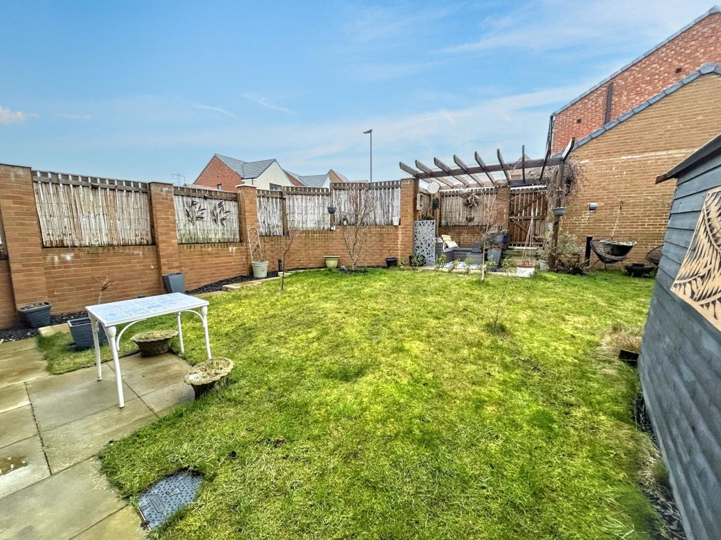 Property image 15 of 18