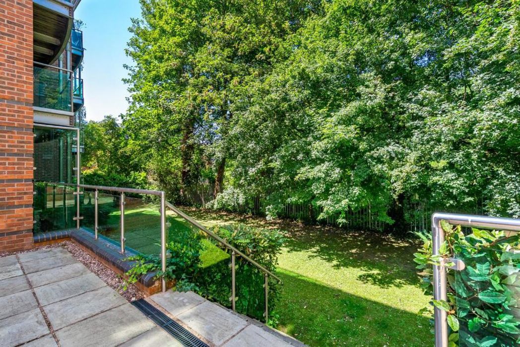 Property image 5 of 22
