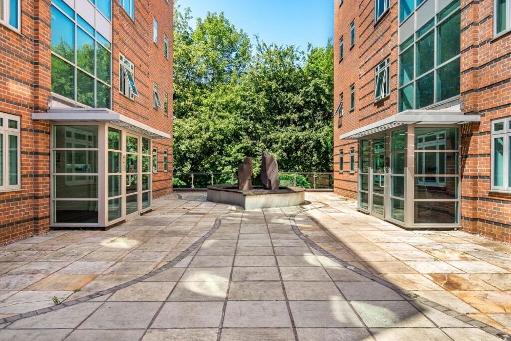 Property image 7 of 22