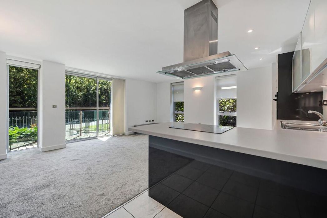 Property image 21 of 22