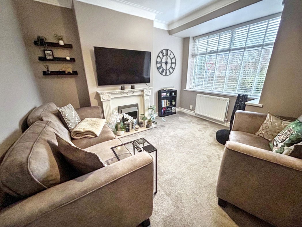 Property image 2 of 10