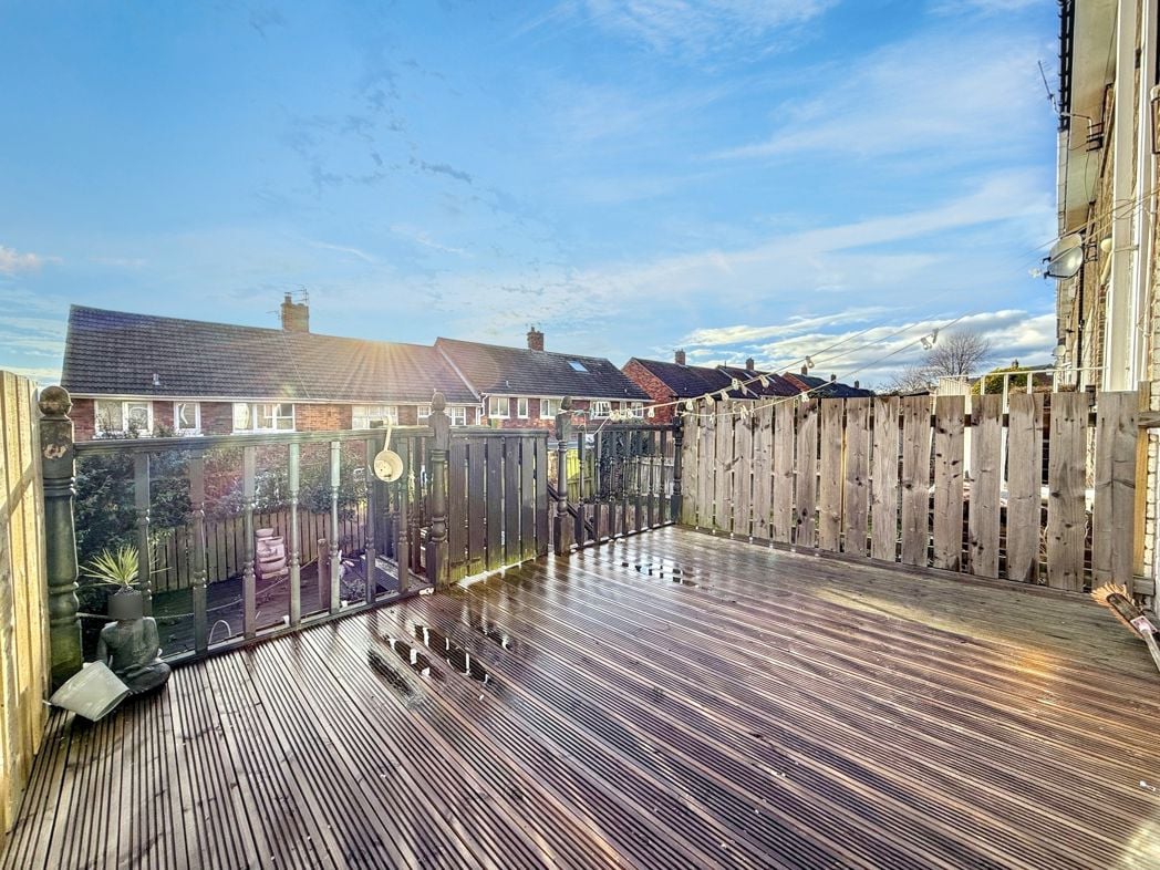 Property image 16 of 19