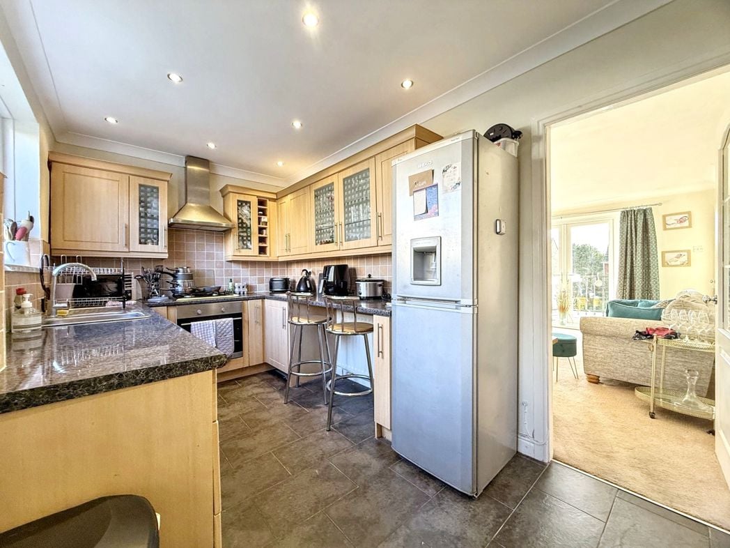 Property image 7 of 19