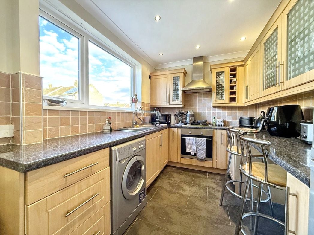 Property image 5 of 19