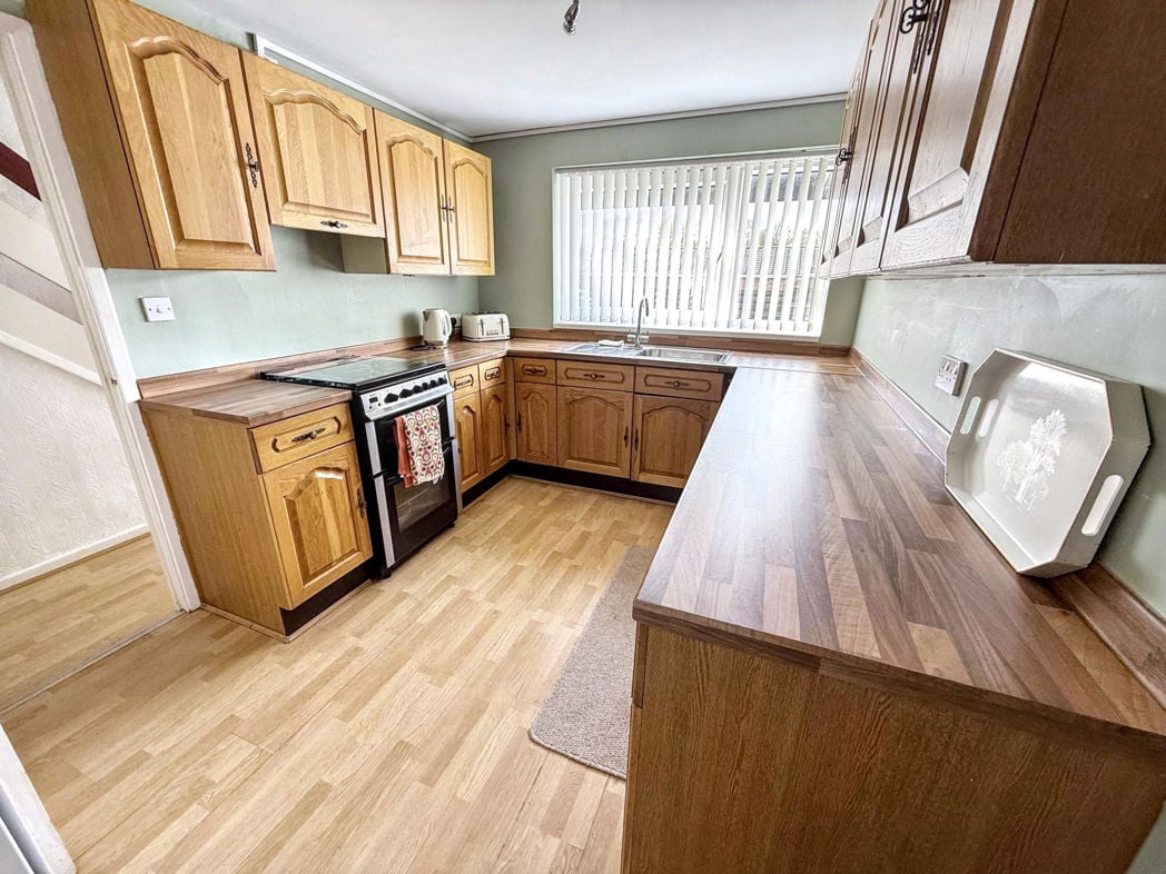 Property image 5 of 16