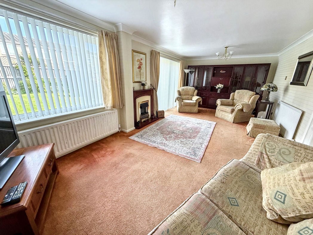 Property image 2 of 16