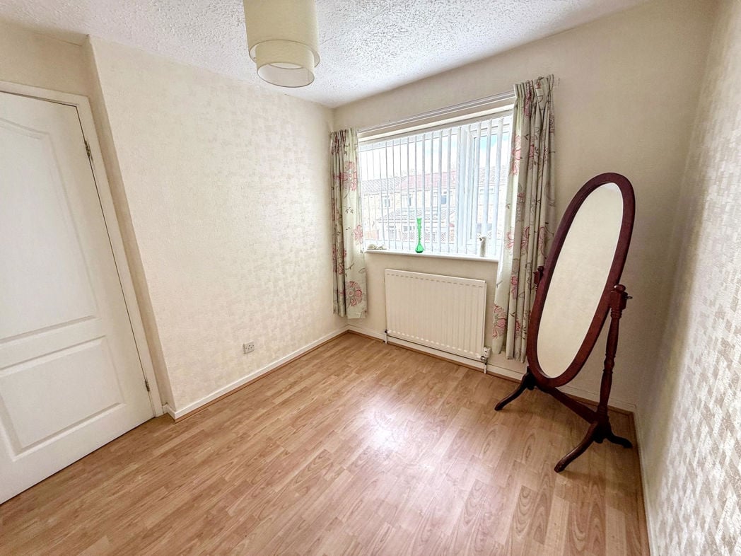 Property image 14 of 16