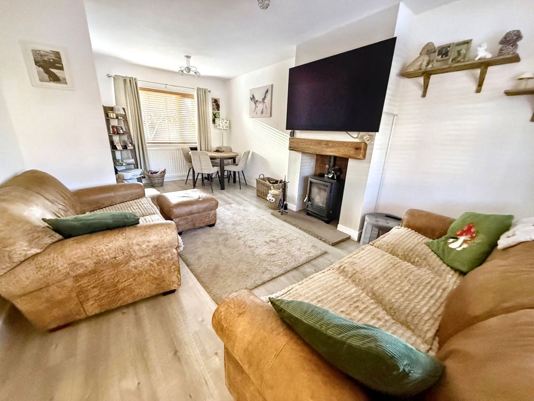 Property image 2 of 15