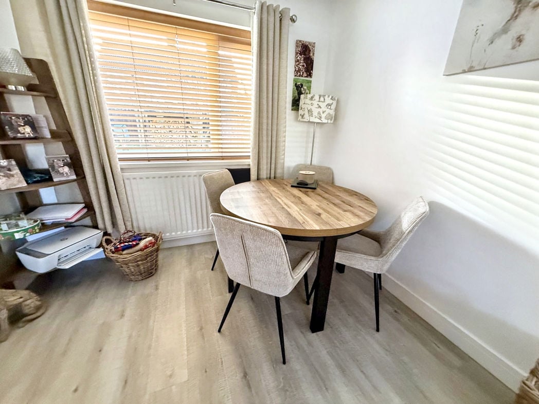 Property image 6 of 15