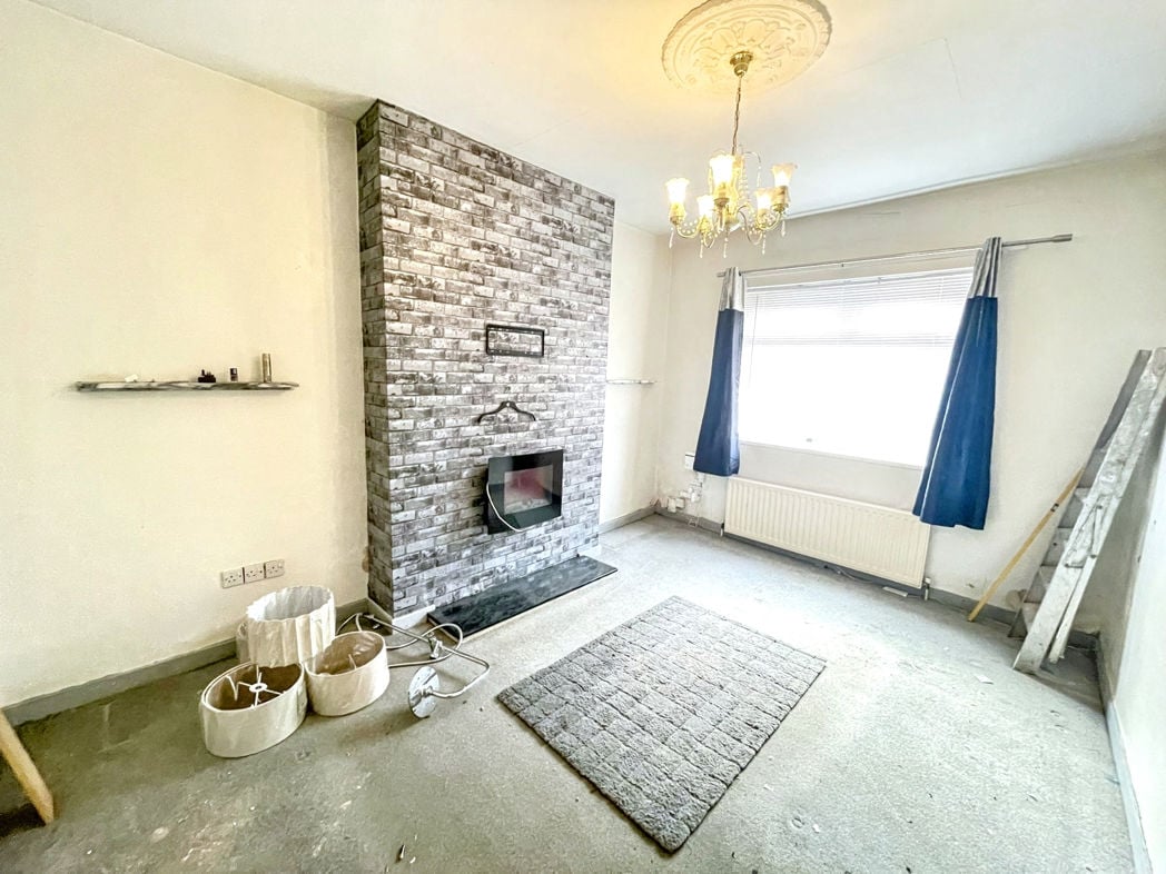 Property image 3 of 9
