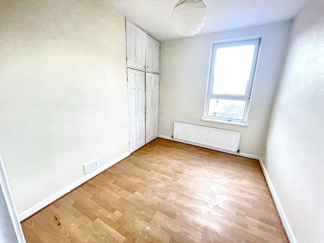 Property image 7 of 9