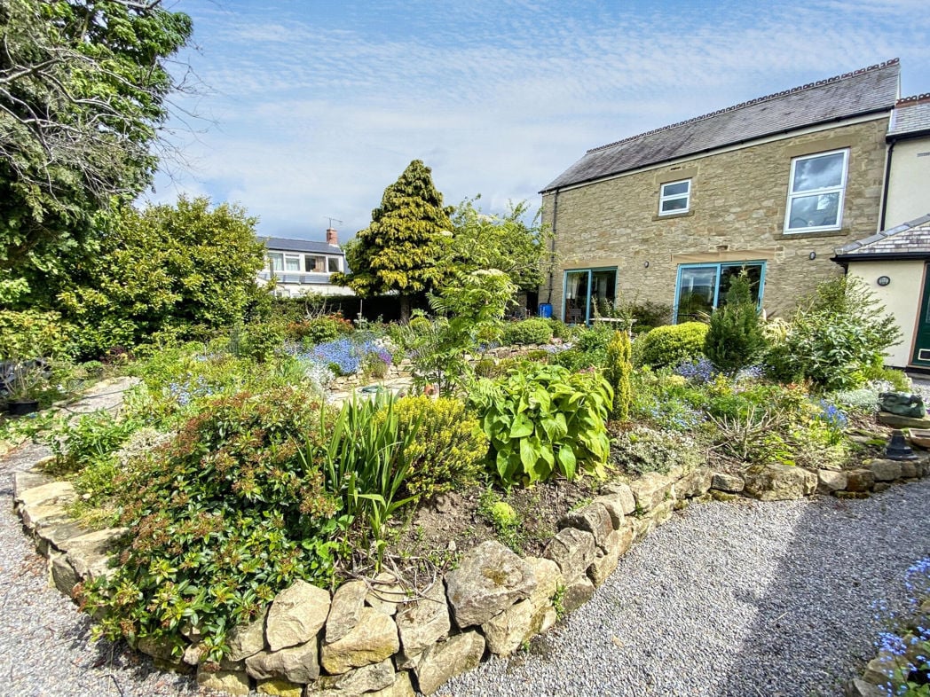 Property image 21 of 31