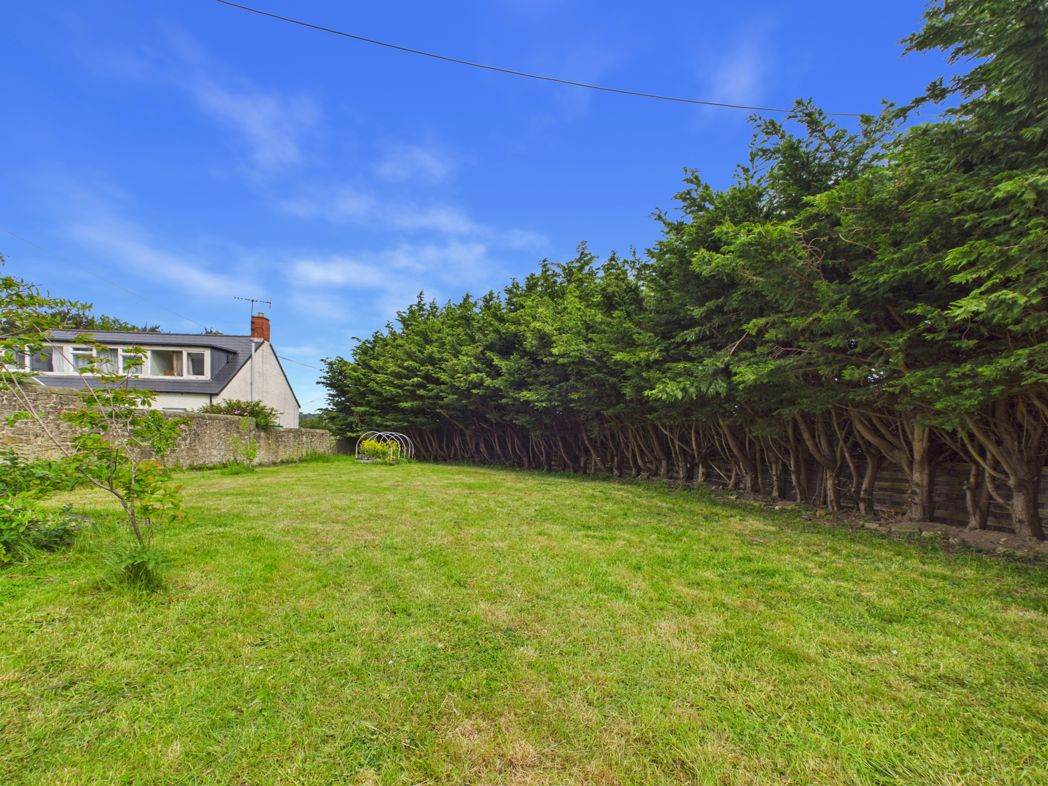 Property image 27 of 31