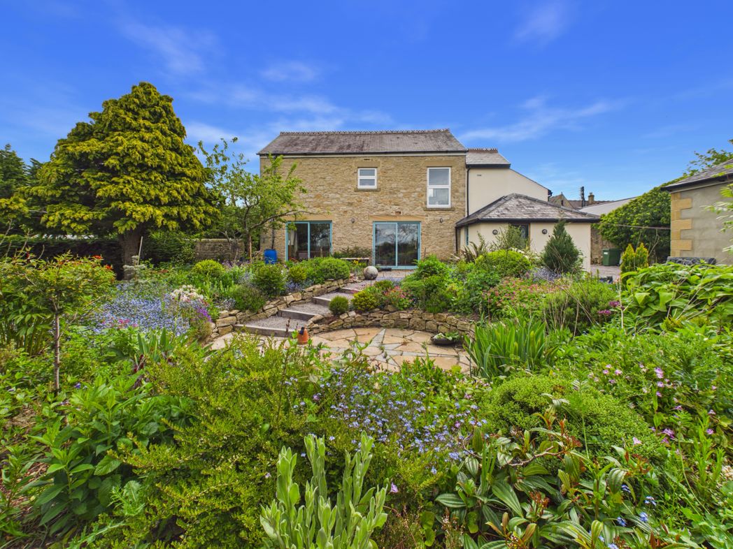 Property image 28 of 31