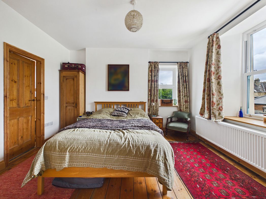 Property image 18 of 31