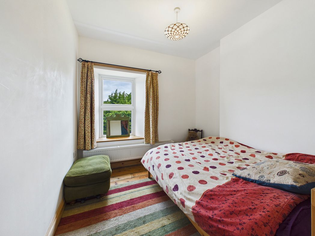 Property image 17 of 31