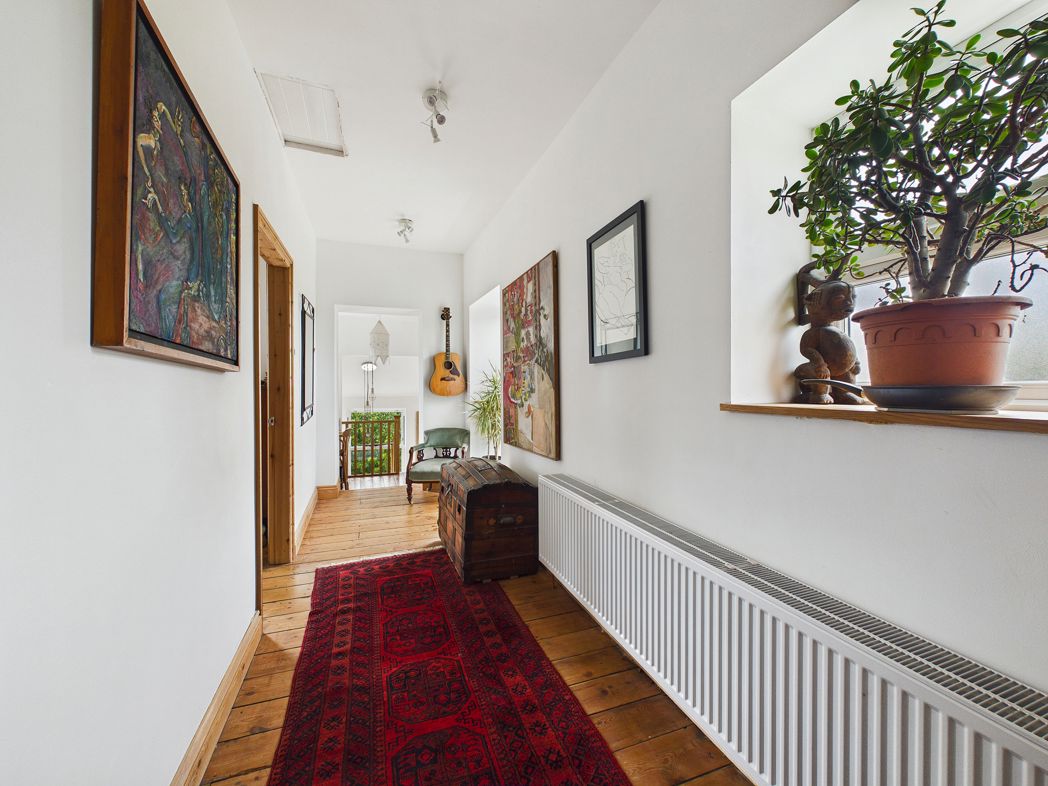 Property image 15 of 31