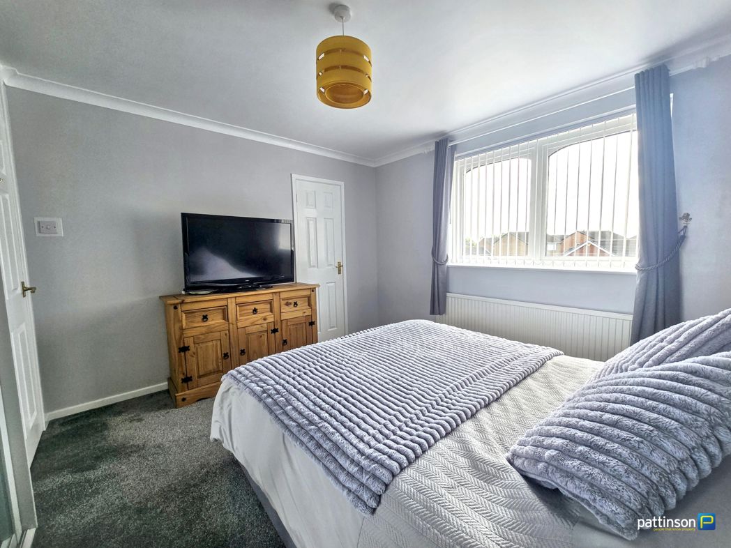 Property image 17 of 29