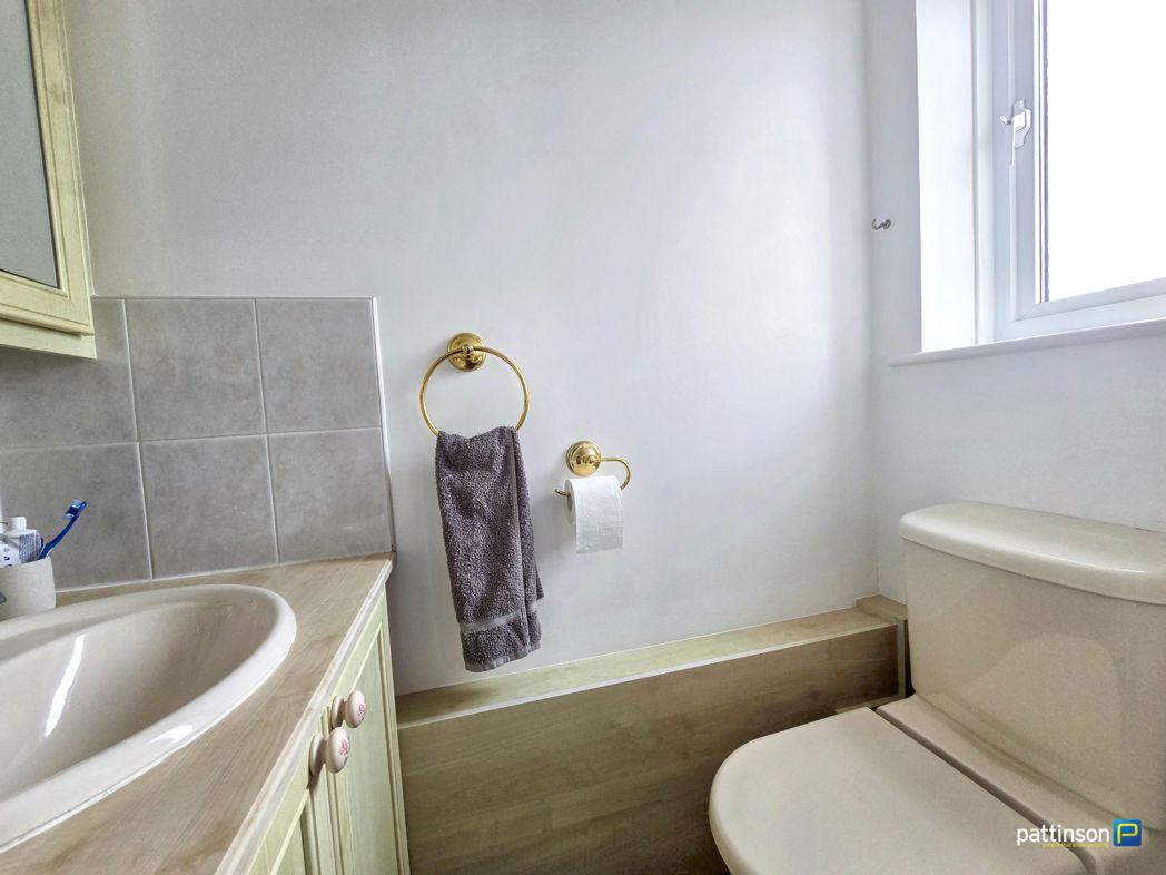 Property image 19 of 29