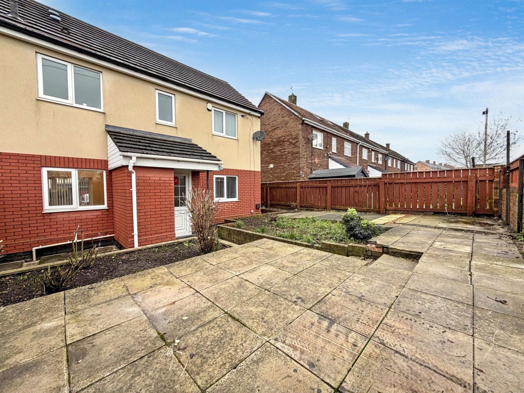 Property image 16 of 18