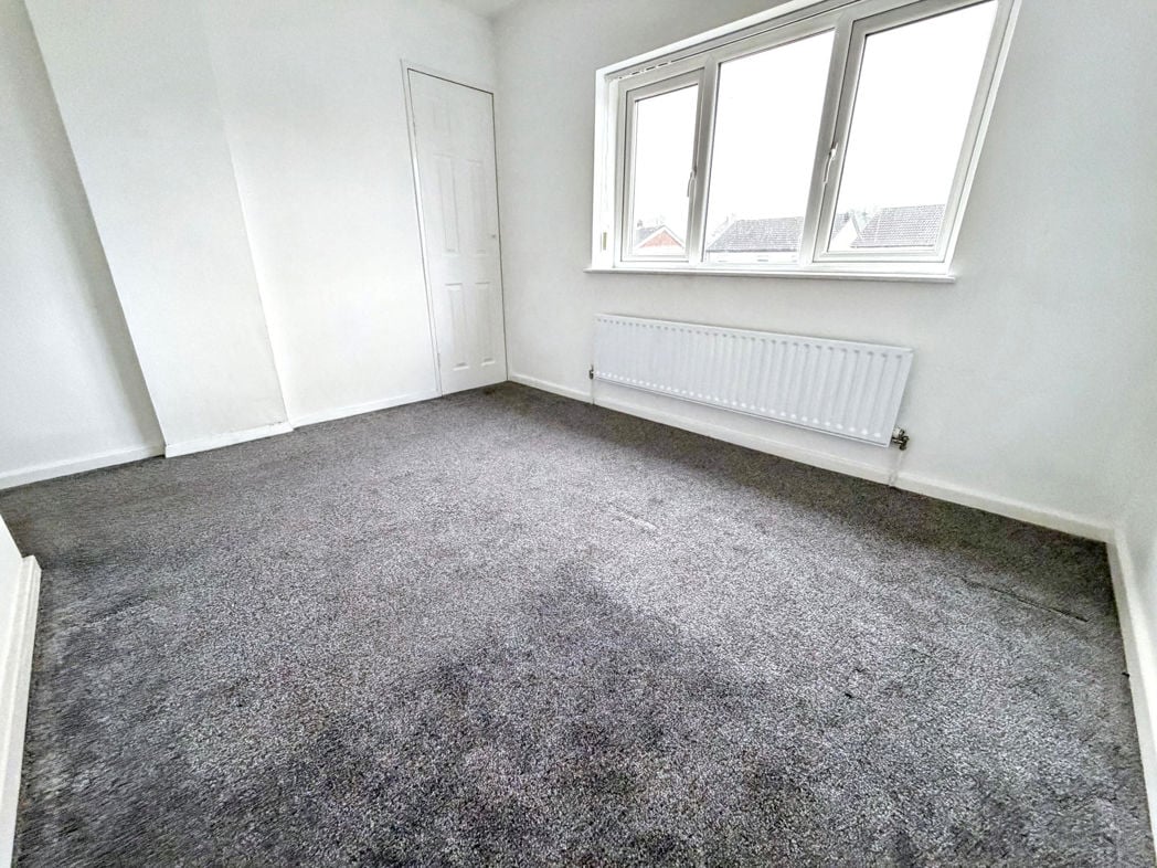 Property image 10 of 18