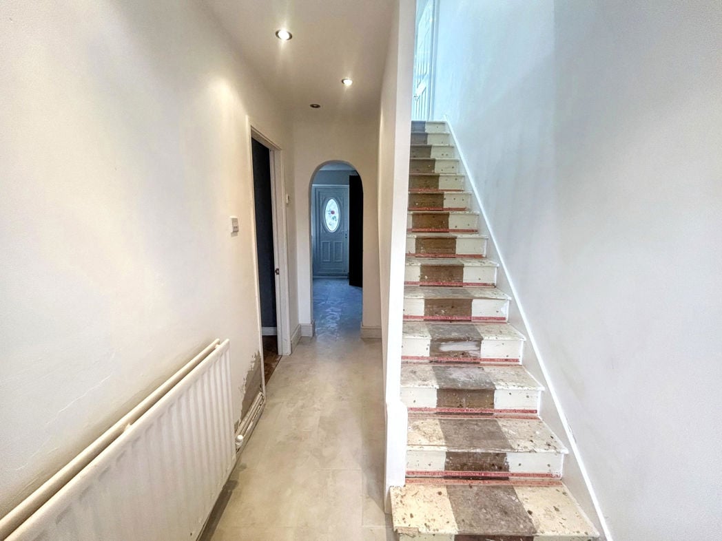 Property image 6 of 10