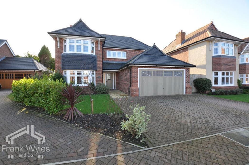 Property image 1 of 20
