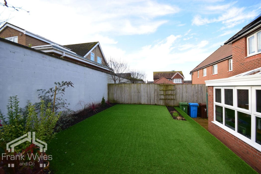 Property image 13 of 20