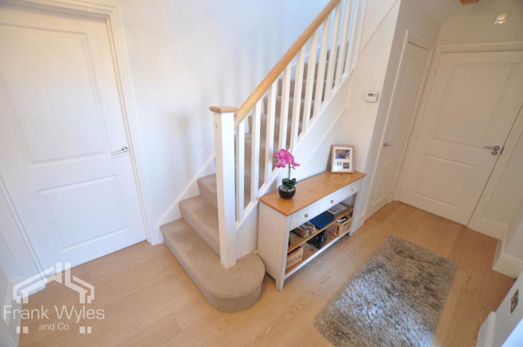 Property image 14 of 20