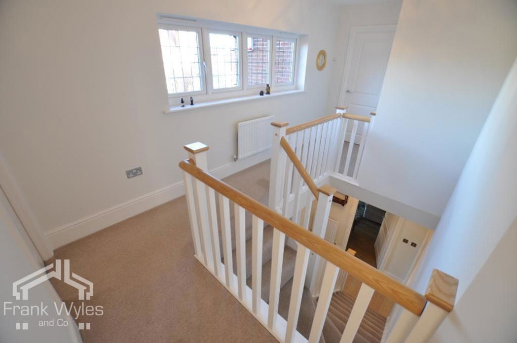 Property image 16 of 20