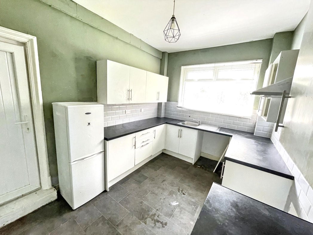 Property image 5 of 15