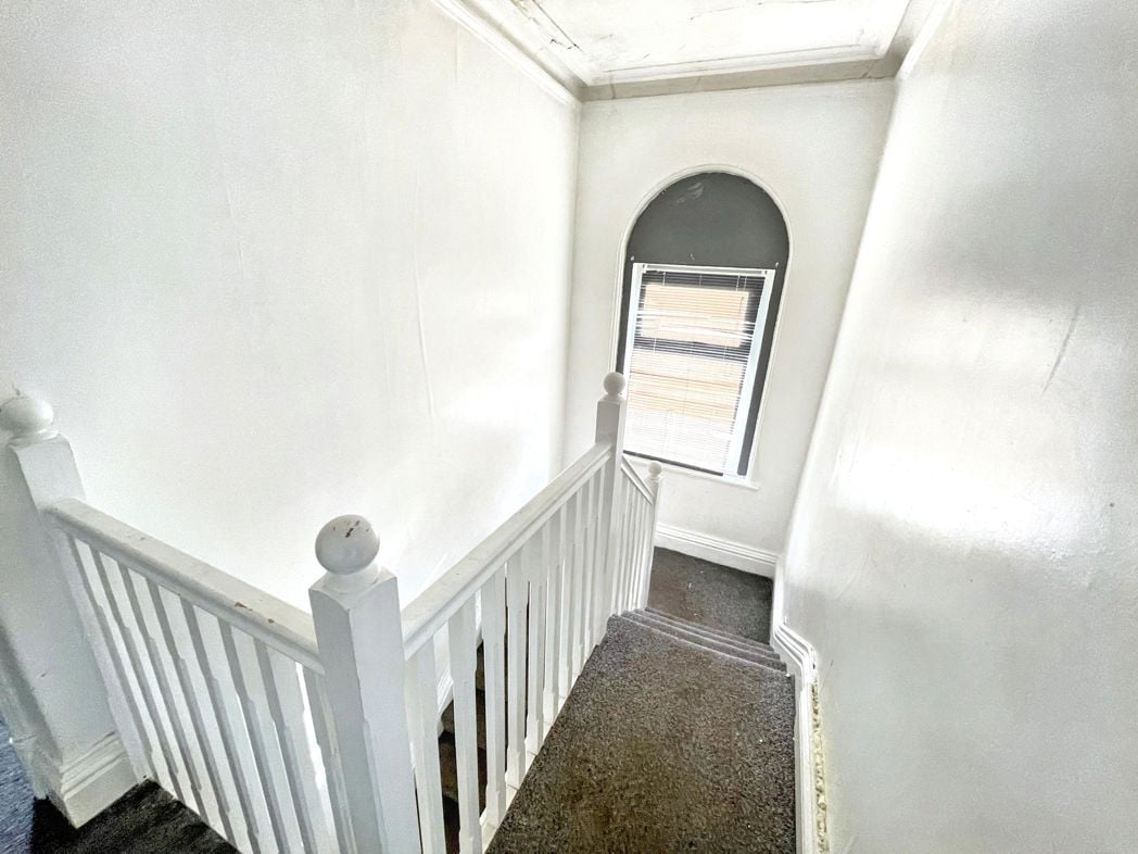 Property image 6 of 15