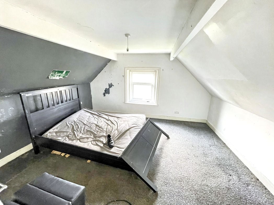 Property image 12 of 15