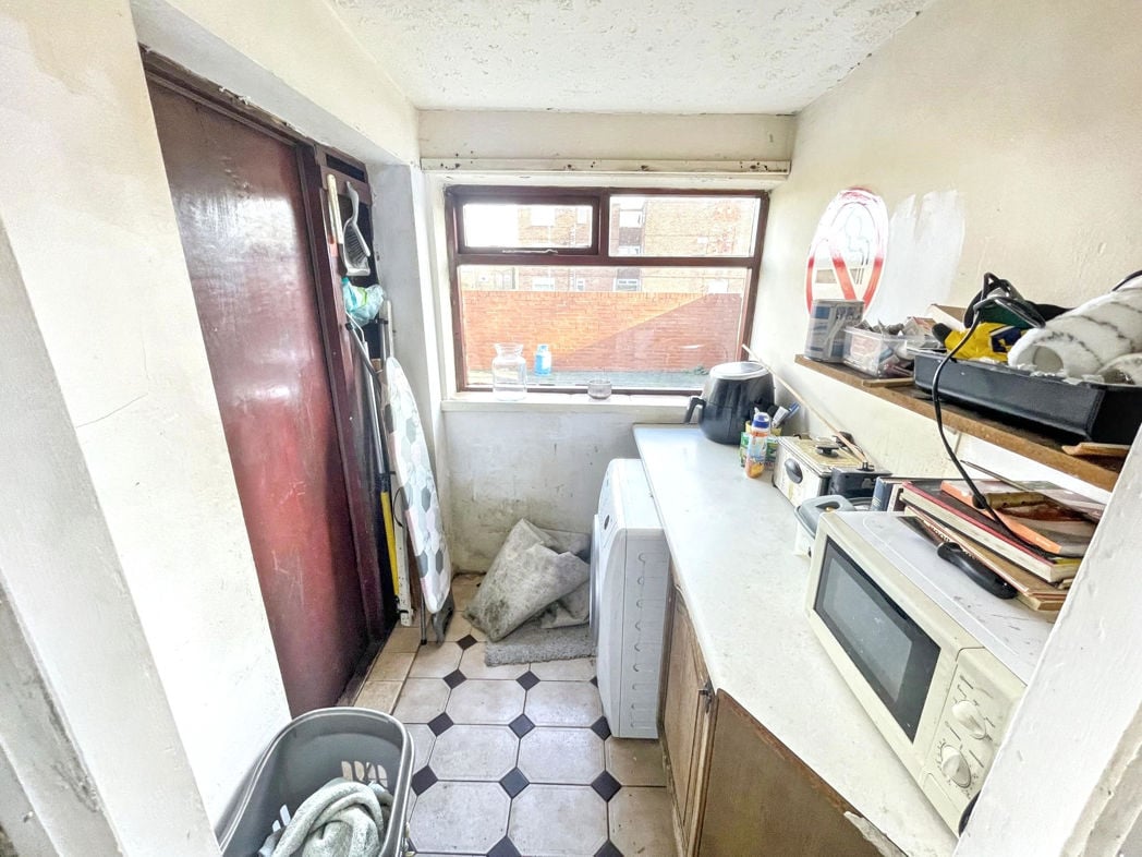 Property image 6 of 11