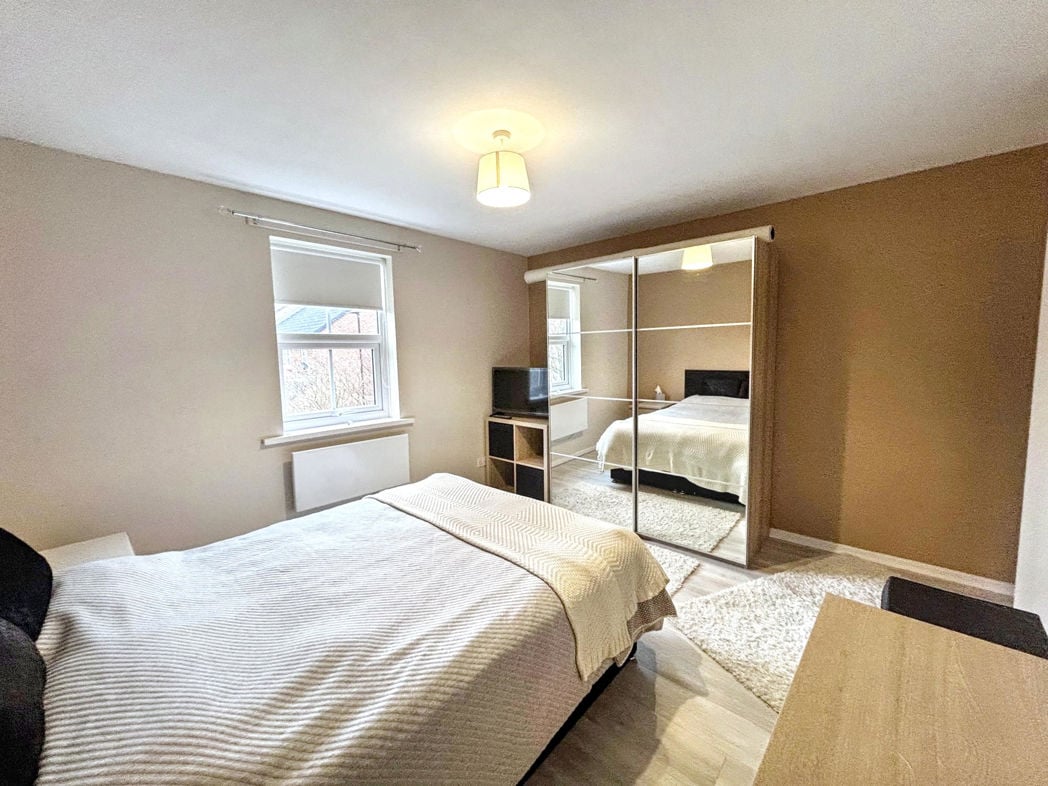 Property image 4 of 6