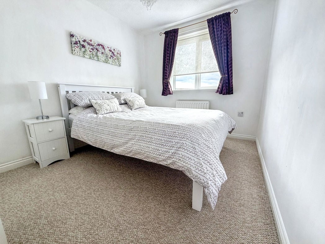 Property image 10 of 17