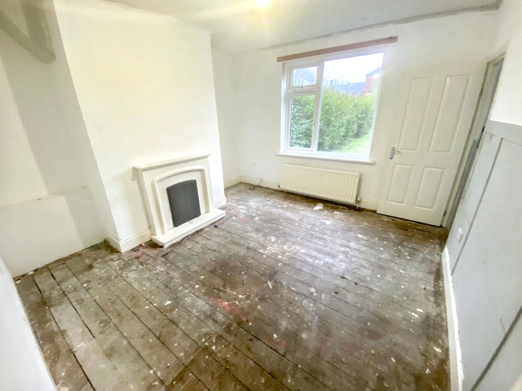 Property image 2 of 7