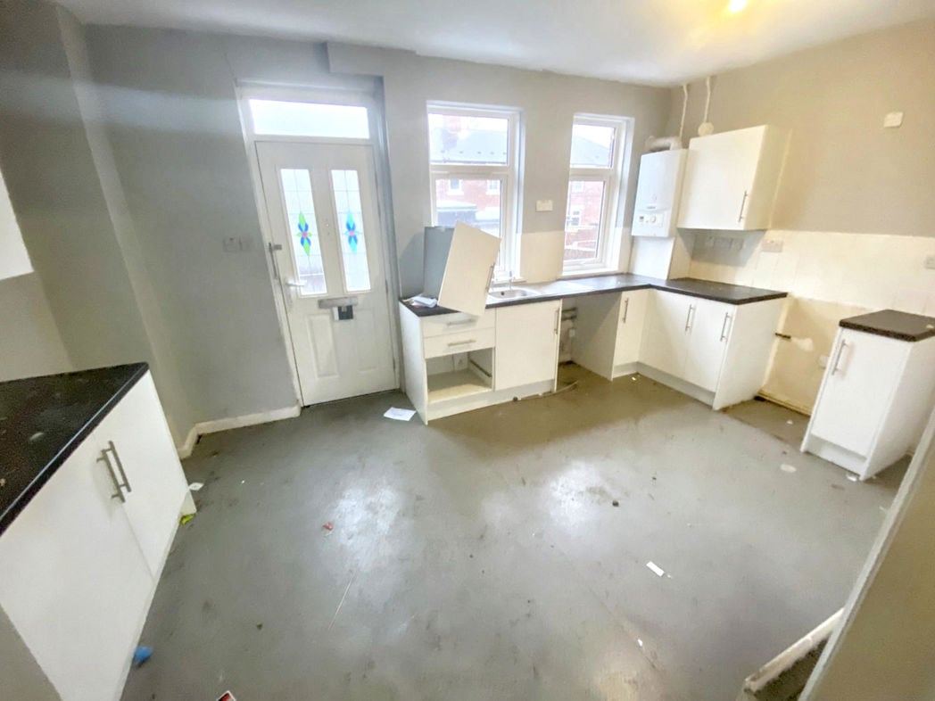 Property image 3 of 7