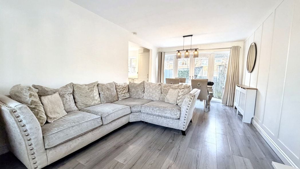 Property image 5 of 16