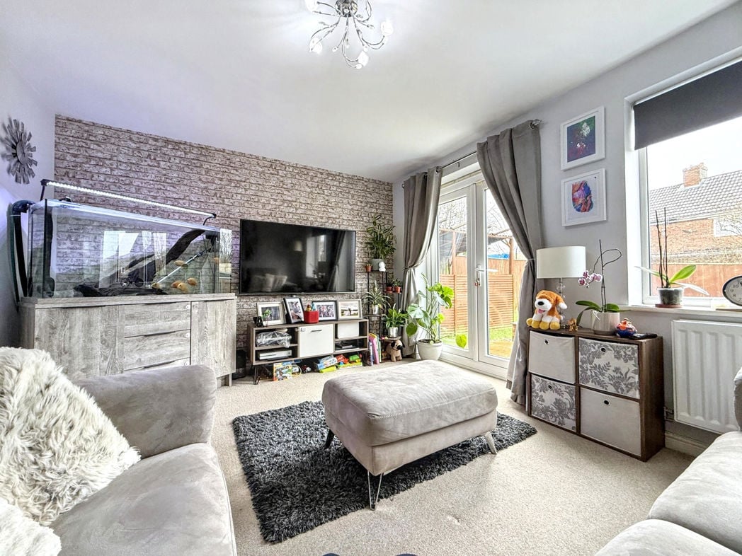 Property image 12 of 25