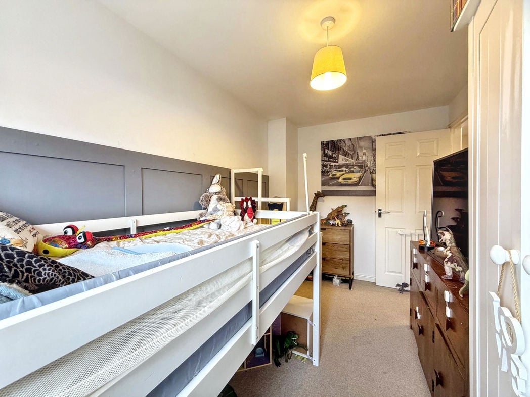 Property image 17 of 25