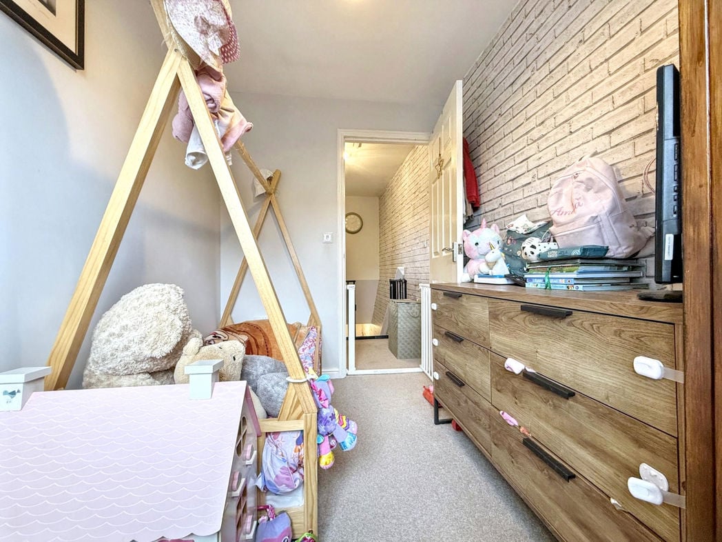 Property image 18 of 25
