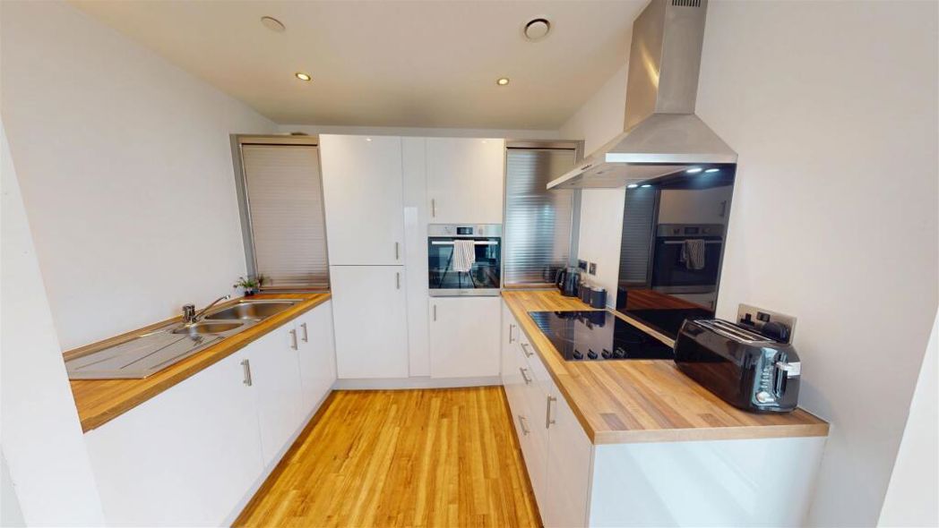 Property image 5 of 15