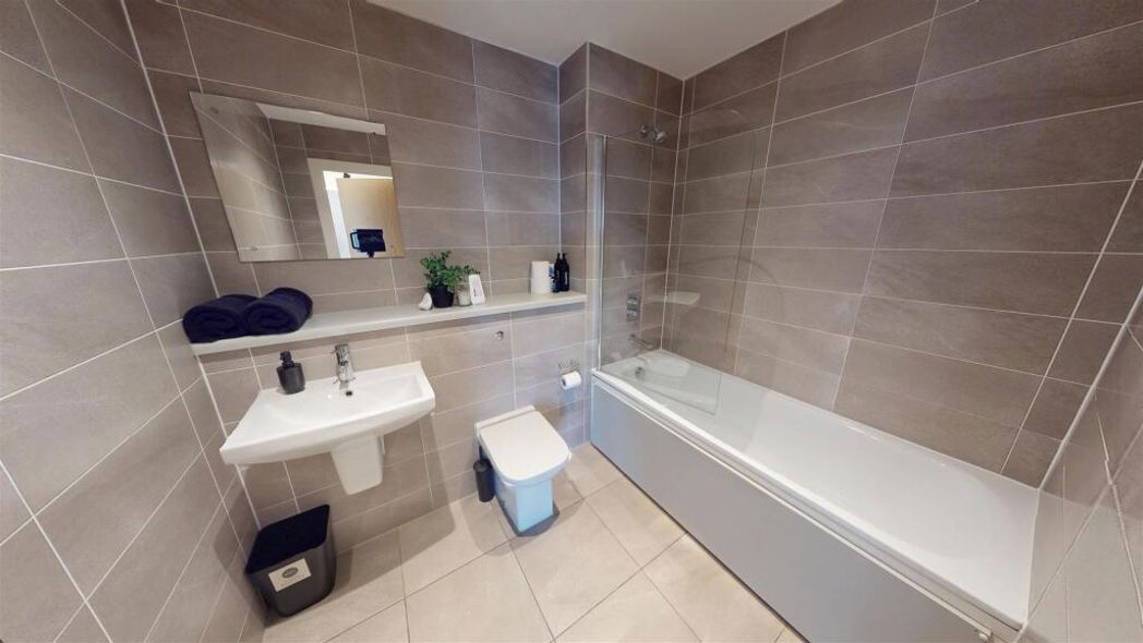 Property image 12 of 15