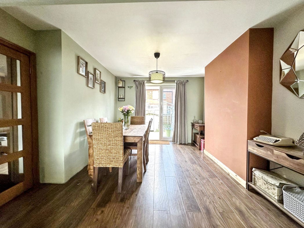 Property image 5 of 20