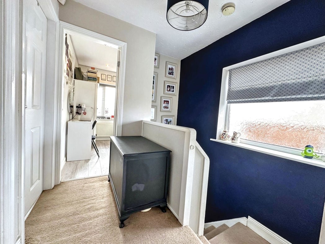 Property image 10 of 20