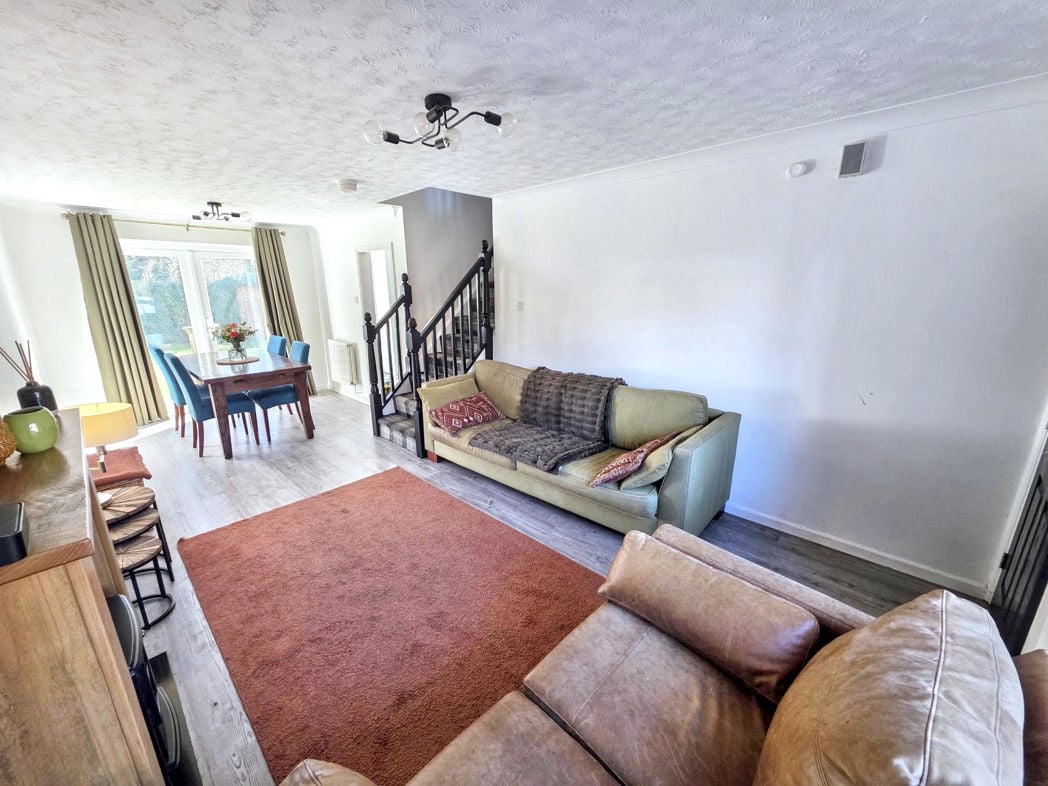 Property image 5 of 18