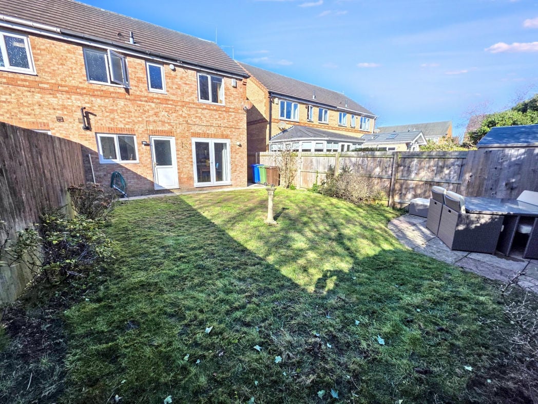 Property image 16 of 18
